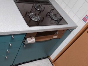 静岡キッチン取付け隊　電気オーブンを後付　施工前
